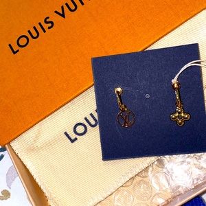 Louis vuitton blossom earrings